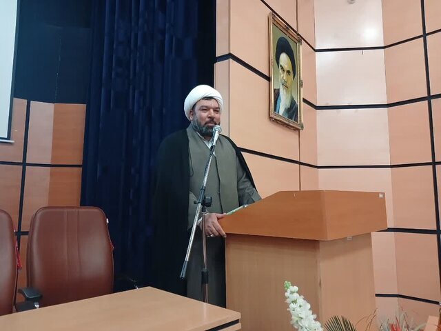 سبزی: احتکار و گران‌فروشی همراهی با دشمن است