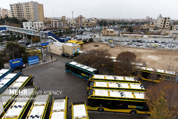 آیین رونمایی از نخستین ناوگان اتوبوس برقی کلانشهر اصفهان
