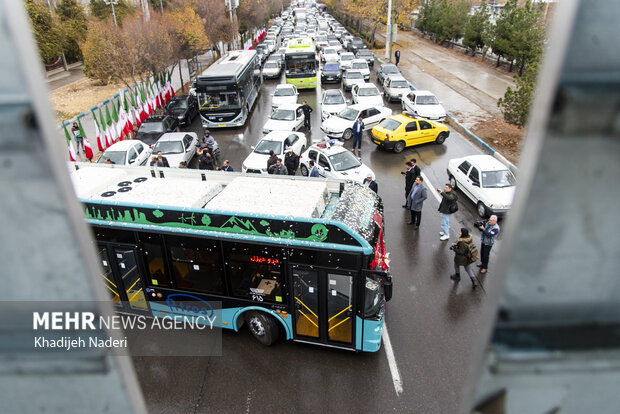 آیین رونمایی از نخستین ناوگان اتوبوس برقی کلانشهر اصفهان