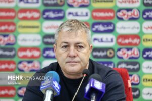 اسکوچیچ: از بازیکنانم انتظار دارم فردا با اتحاد و برای یک هدف بجنگند