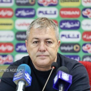 اسکوچیچ: از بازیکنانم انتظار دارم فردا با اتحاد و برای یک هدف بجنگند