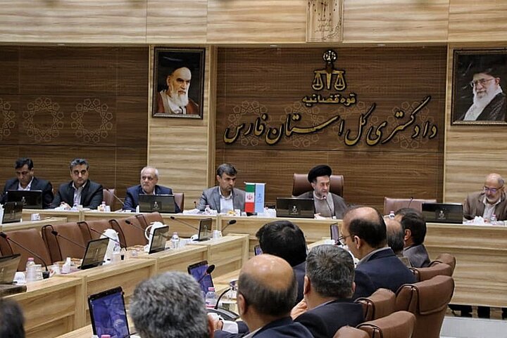 رجایی‌نسب: هم‌افزایی دستگاه‌ها شرط رفع موانع تولید است