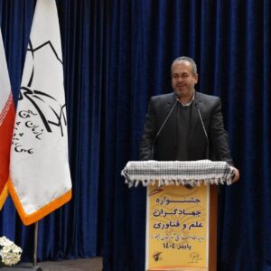 رستمی:توسعه واقعی با تکیه بر علم و فناوری امکان‌پذیر است