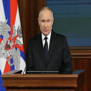 پوتین: نیروهای ما در حال پیشروی های برق آسا هستند