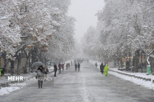 هشدار پلیس راه همدان؛ دید در گردنه ها و مناطق کوهستانی کاهش یافت