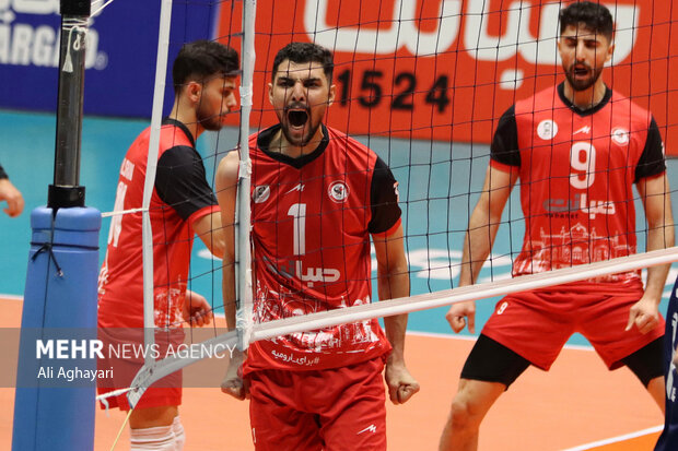 لیگ برتر والیبال شهرداری ارومیه و طبیعت اسلامشهر