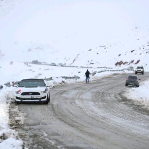 یخبندان شدید در ایلام؛ دما بین ۵ تا ۱۰ درجه در استان کاهش یافت