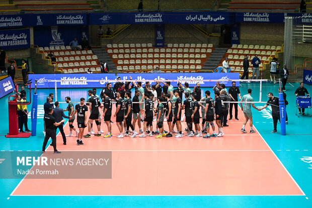 لیگ برتر والیبال - پیکان و رازین پلیمر