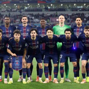 ۶گانه‌ پاریس با انریکه در فوتبال جهان؛ دستکش‌های طلایی در دست سافونوف