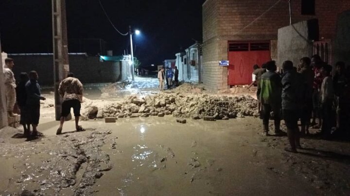وضعیت روستای متأثر از سیلاب «طولا» در جزیره قشم