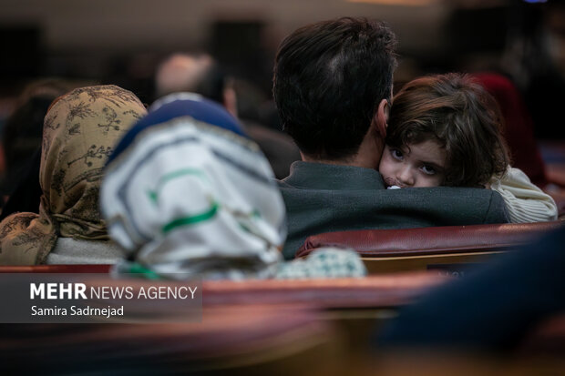 آیین تجلیل از افتخار آفرینان علمی ایران اسلامی