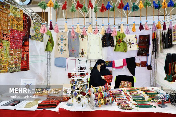 نمایشگاه یلدایی زاهدان؛ تنوع فرهنگ و طعم ها