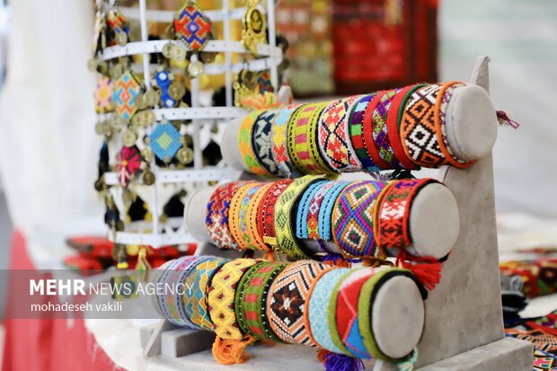 نمایشگاه یلدایی زاهدان؛ تنوع فرهنگ و طعم ها