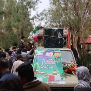 تشییع شهید اهل سنت بر دستان مردم شهید پرور زاهدان