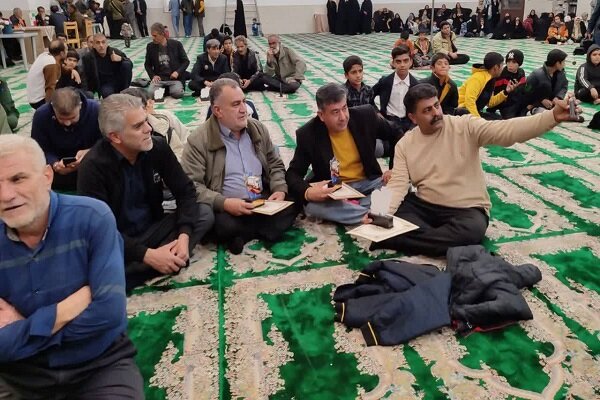 روایتی از ایثار و همبستگی در بیرجند؛از خدمت در قامت راننده سفیر آیه‌ها