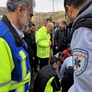 برخورد خودروی پژو با دیوار و مصدومیت ۳ نفر در ارومیه