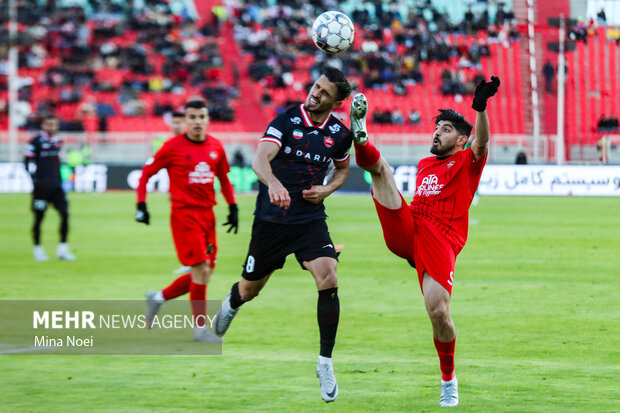 جام حذفی فوتبال - تراکتور و پرسپولیس