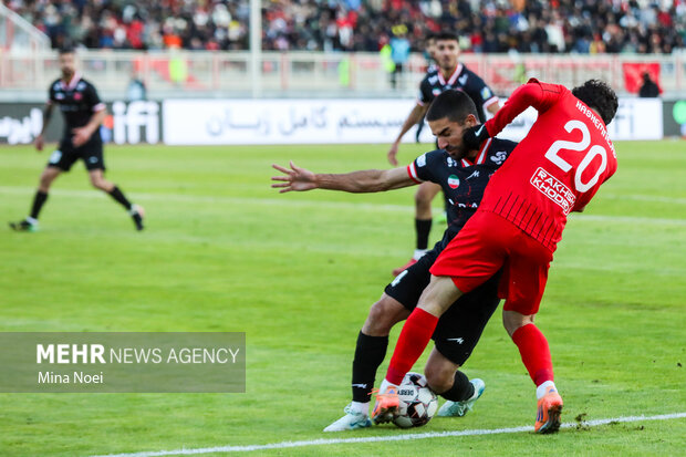 جام حذفی فوتبال - تراکتور و پرسپولیس