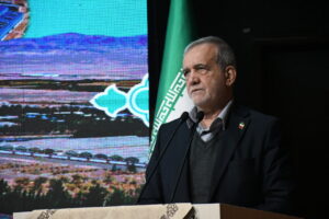 پزشکیان: با وحدت مردم و تکیه بر نخبگان از بحران‌ها عبور می‌کنیم