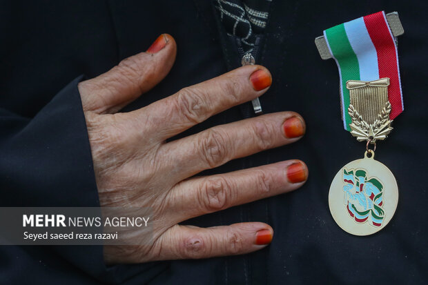 آیین بدرقه کاروان «سرباز وطن»