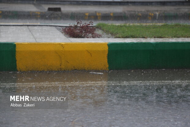 بارش شدید باران و آبگرفتگی خیابان ومعابر میناب