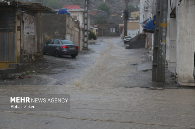 بارش شدید باران و آبگرفتگی خیابان ومعابر میناب