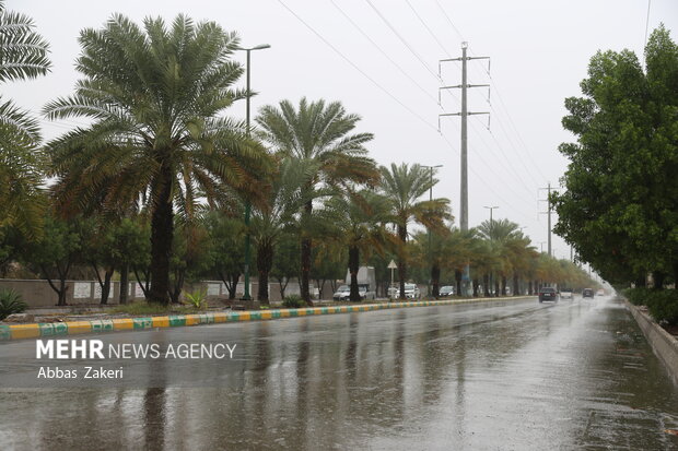 بارش شدید باران و آبگرفتگی خیابان ومعابر میناب