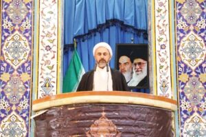 امام جمعه ایلام:دشمن به دنبال مخدوش کردن انسجام و وحدت است