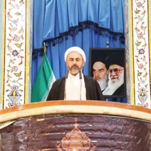 امام جمعه ایلام:دشمن به دنبال مخدوش کردن انسجام و وحدت است