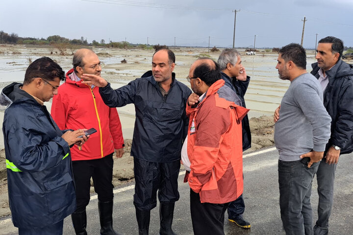 حسن زاده: امدادرسانی به روستاهای متأثر از سیلاب سیریک در حال انجام است