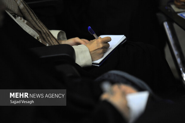 رویداد جنگ روایت ها در همدان