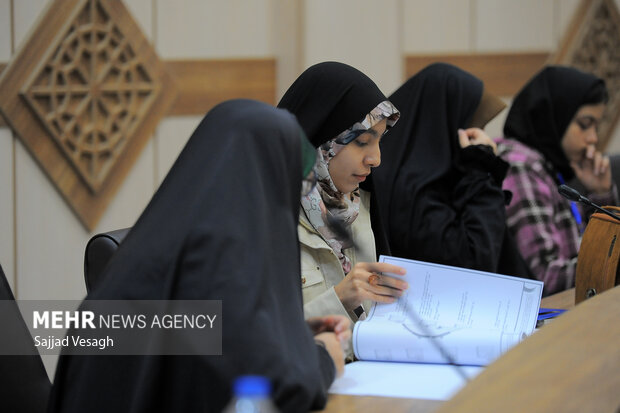 رویداد جنگ روایت ها در همدان