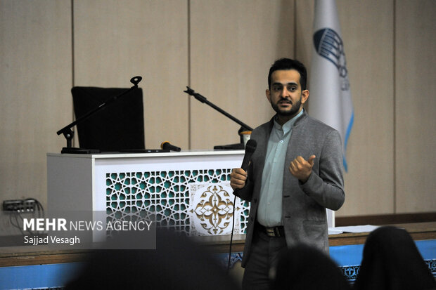 رویداد جنگ روایت ها در همدان