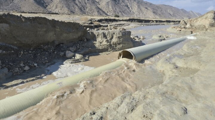 عملیات ترمیم خط انتقال آب شرب سد سلمان‌ فارسی همچنان ادامه دارد