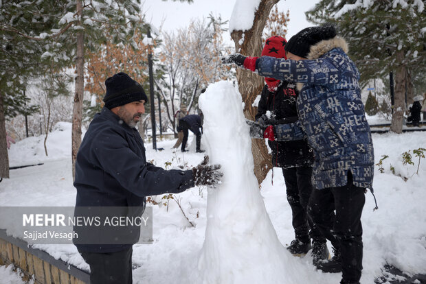 جشن آدم برفی در همدان