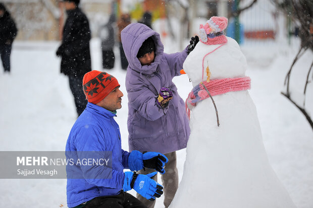 جشن آدم برفی در همدان
