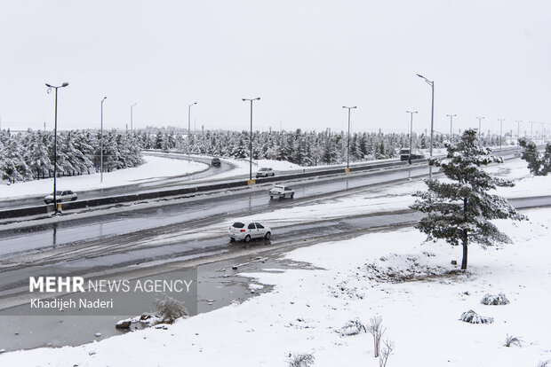 نخستین برف زمستانی در نصف جهان