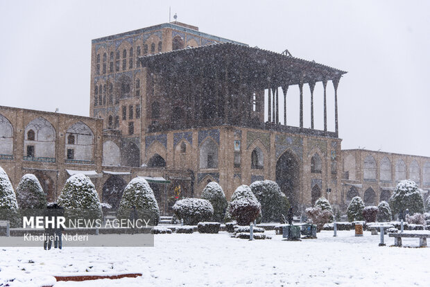 نخستین برف زمستانی در نصف جهان