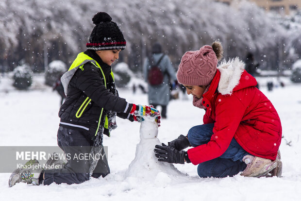 نخستین برف زمستانی در نصف جهان