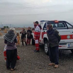 ۳ امدادگر که از حادثه ناگوار در یکی از روستاهای هرمزگان جلوگیری کردند