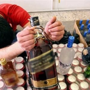 آقاپور:باند قاچاق مشروبات الکلی و پیش‌ساز مواد مخدر در سردشت منهدم شد