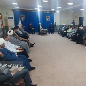 امام جمعه بوشهر: نقشه راه فعالیت‌های قرآنی نیروهای مسلح طراحی شود