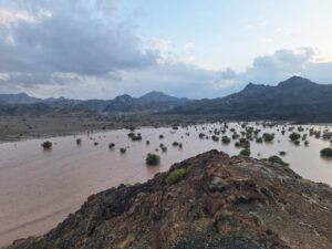 آبگیری سازه آبخیزداری مرز در هشتبندی هرمزگان