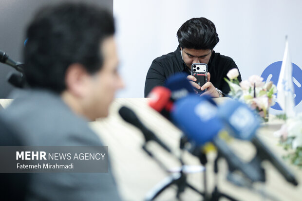 رونمایی از آلبوم‌های موسیقی «یادگاری جاودانه» و «بانگ دهل»