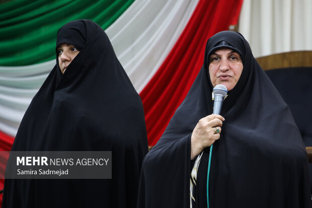 دورهمی یلدایی شهدایی