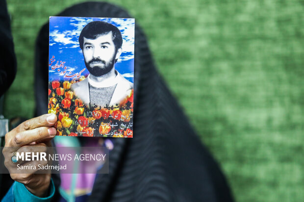 دورهمی یلدایی شهدایی