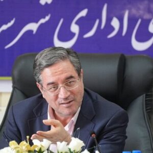 استاندار آذربایجان غربی: واحد راکد ۱۰ ساله سفال چایپاره احیا شود