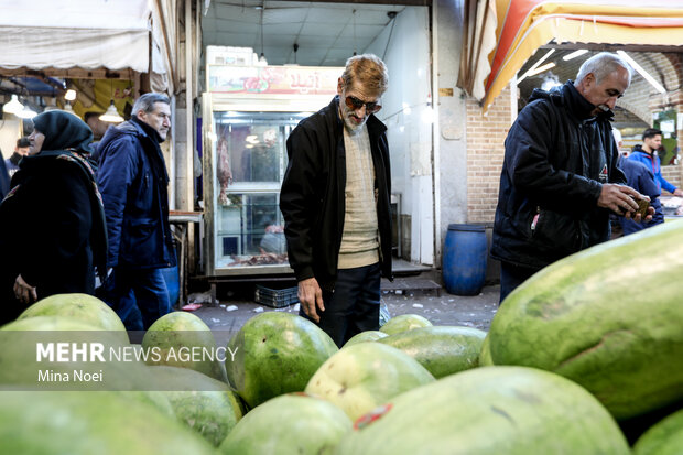 شب بلند، سفره کوتاه