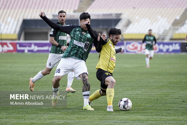 جام حذفی فوتبال ایران ؛ سپاهان اصفهان و خیبر خرم آباد