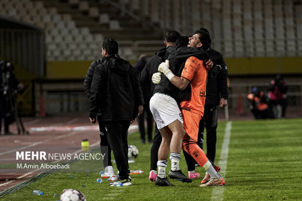 جام حذفی فوتبال ایران ؛ سپاهان اصفهان و خیبر خرم آباد